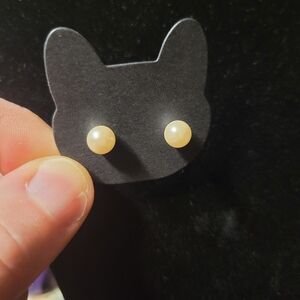 Faux Pearl Vintage Peirced Earring Studs Some Wear Visible Metal Backing